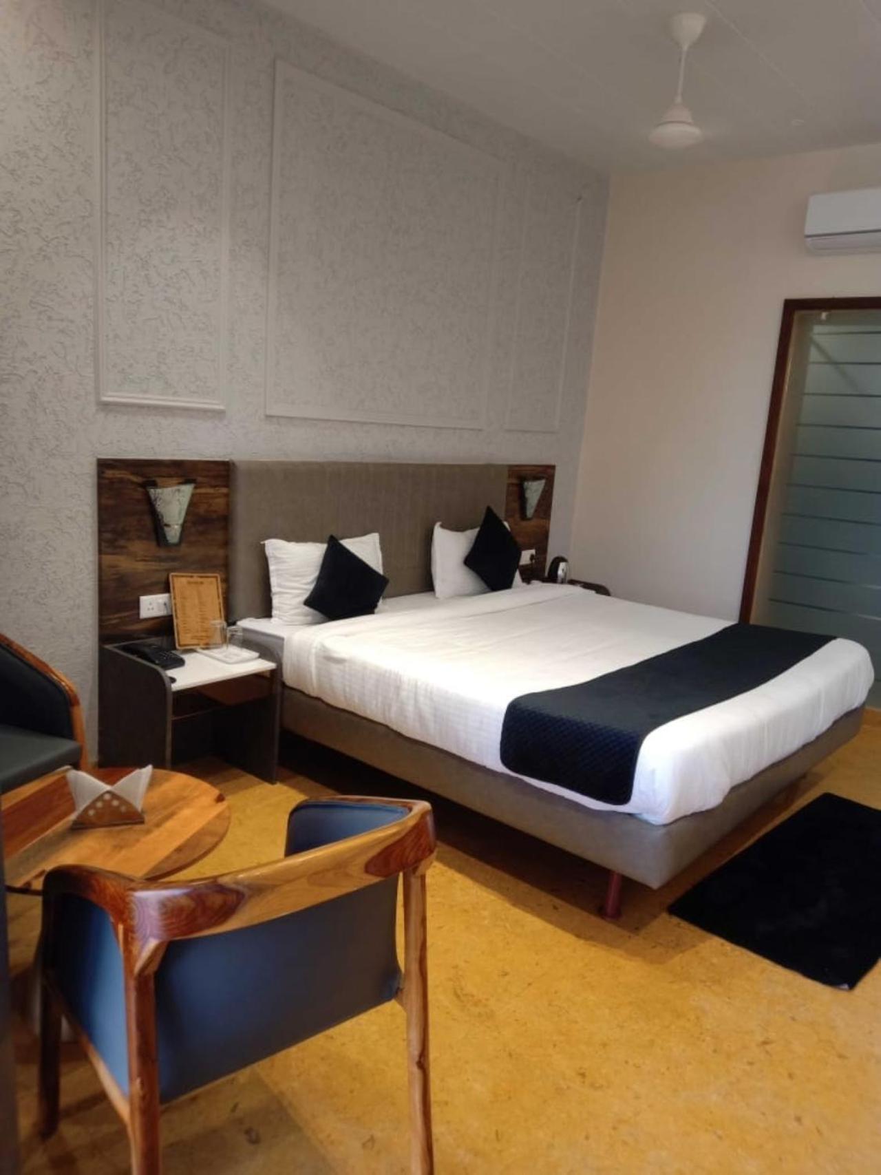 Sukoon Resort Pushkar Exteriör bild